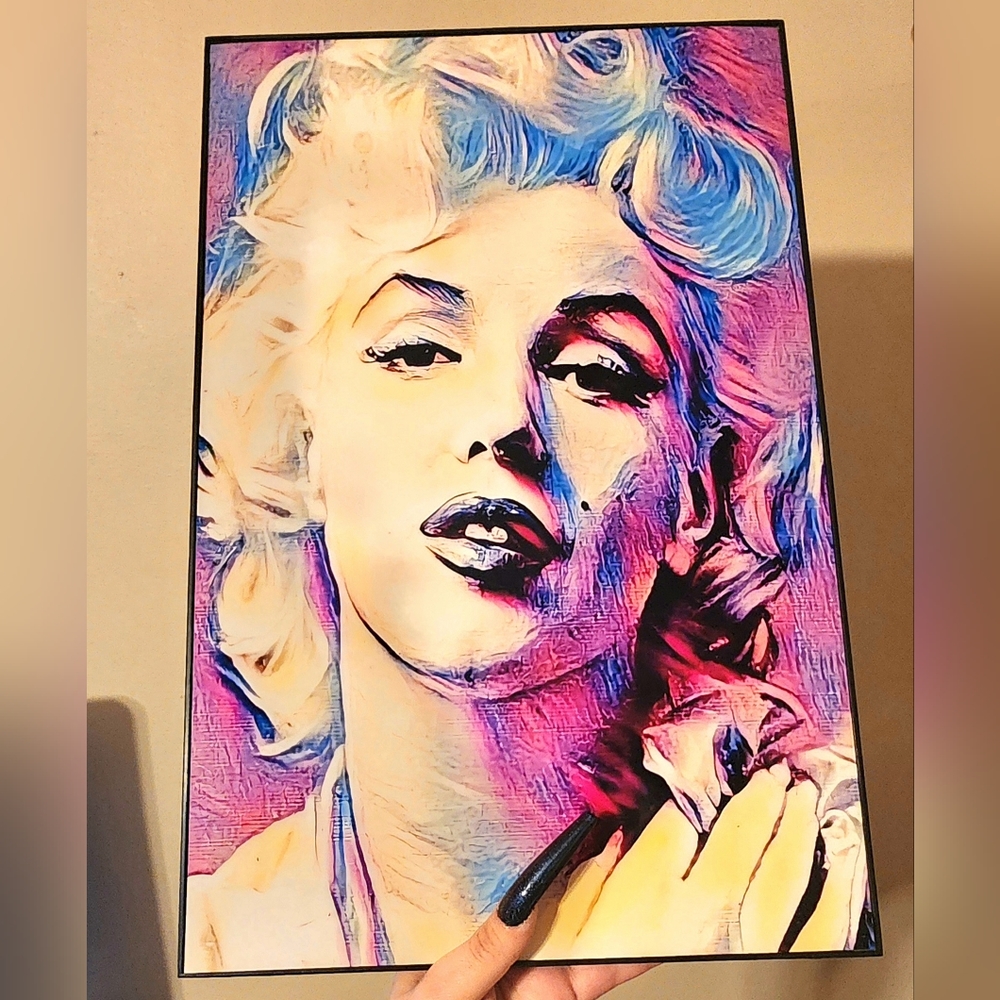 Marilyn Monroe 11"x17" Framed Wall Art